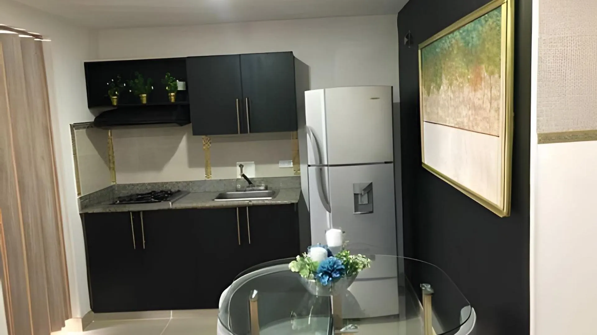 Apartaestudio En Santa Lucia Medellin 0*,  Colombia